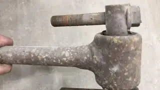 How to change the Torque Rod Radius Arm Dog Bone on a Semi Truck