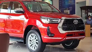 Cinematic - TOYOTA HILUX 2022 | Tech Tripper