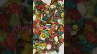 TRIX cereal bars💕😋 #food #sweets #sweetrecipe #ricekrispietreats #baker