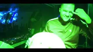 R.Kay - Pon Di Road