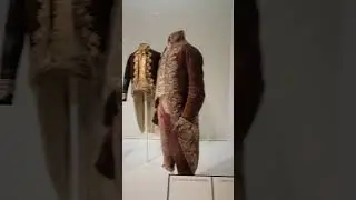 Ropa espa&ntilde;ola de 1800 - Museo del traje, Madrid.