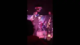 Evan Garr, Violin - LIVE - INCREDIBLE VIOLIN SOLO WITH EFFECTS