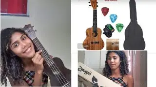unboxing: comprei um ukulele soprano SU21R