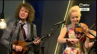 CURLY STRINGS 