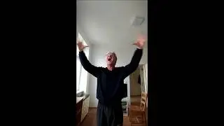 Robert Musik sings i write the songs