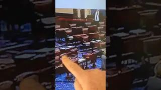 точка зрения: Посмотрите на все эти пустые места в Сенате, голосующие сегодня за возобновление ра...