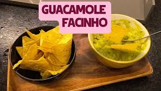 Fazendo guacamole facinho com poucos ingredientes. 