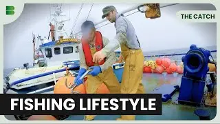 Fighting Nature&rsquo;s Wrath at Sea - The Catch - Fishing Show