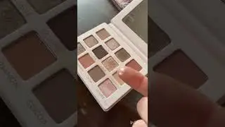 neutral yet sparkly 🦢🍄&zwj;🟫 Lamora &ldquo;Nude&rdquo; (an Amazon buy) and ER &ldquo;Flower Moon&rdquo;.  #eyeshadow #makeup