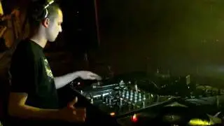 Dj Lus @ Guga - Insanity Project 17.04.2010