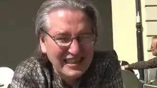 Брюс Стерлинг - Кто из дизайнеров вам нравится больше всего?
