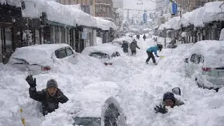 Chaos in Japan! The worst snowstorm ever hit Sapporo, Hokkaido, leaving the city buried in snow.