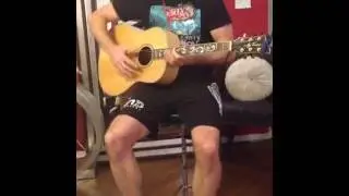 Epic Fail -  Stool collapses on guitar player - Disgusting!!!