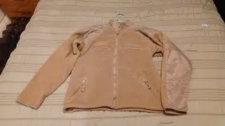 Polartec 200 AOS Tactical Theros Fleece Jacket Fullzip Tan 499 AKA Coyote Video Review
