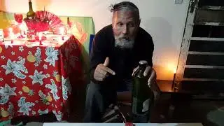 Lave seu rosto com cravo