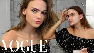 Model Skincare & Natural Smokey Makeup Tutorial | Summer Mckeen