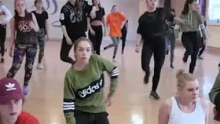 Free Up Yuhself | Paulina Wiszowata classes & choreo