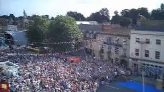 Hat Camera !- Devizes is spellbound by Chris Bull's high wire walk