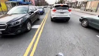 Я еду на своём собственном Happyrun G300 Pro со скоростью 50 миль в час /забег за кошачьим кормом...