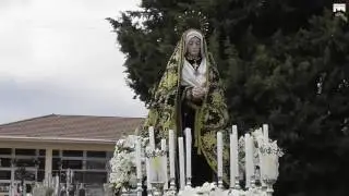Tramo a Tramo:Procesi&oacute;n 2016 Soledad Antigua (Interior Cementerio)