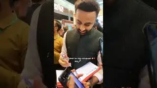 Shukr Allhamdulliah! 😭❤️Thanks alot @WaseemBadamii  for this autograph #waseembadami