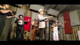 Blues Are Close At Hand   / The Po' Ramblin' Boys