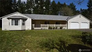 4024 NW Flintwood, Silverdale, WA Presented by JP Freeman Team.