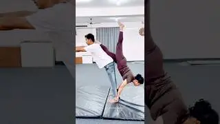 Acro Balance #acro #acroyoga #acrobatics #balance #partner #challenge #trending #newsong #flip
