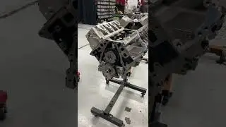 L8T 427ci Long Block topped with a set of CID LT Cylinder Heads🔥 priced at $16k   972-853-2450