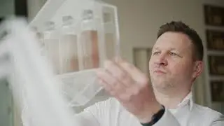 LyondellBasell: Wie aus Kunststoff-Abfall Pyrolyse-&Ouml;l werden soll #recycling  #reportage