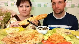 Мукбанг. Большие пышные отбивные