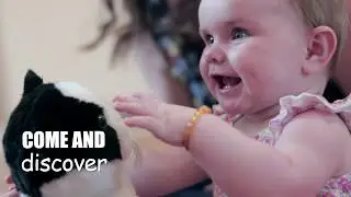 Sing and Sign babies love Jessie Cat