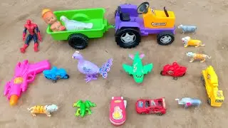 Hamari garion ke chaky koi chura ke le gya spiderman ne tractor trolley pe ja kar dhond nikaly