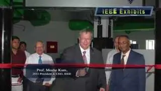 Visitors to IEEE Exhibits