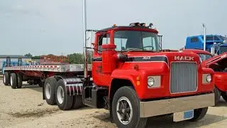 Universal truck simulator. MACK.