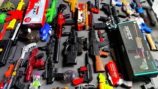 70 AK47,Sniper rifle,ShotGUN,NERF,waterGUN,Glock pistol,AWM,M16,Revolver,MesinGun