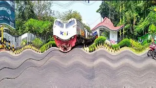 Kereta Api Bergoyang - The Dancing Train