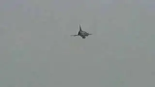 Saab 37 viggen, passing in the air