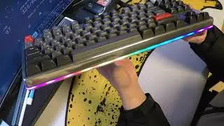 Drop Ctrl (High Profile) - Muted Jade Switches - Typing and Inspection