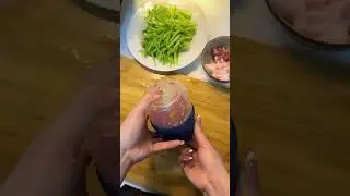 潮汕家常菜天花板！红烧蹄膀 + 辣炒白菜 + 芹菜炒肉香迷糊了Teochew Home Dishes: Braised Pork Knuckle & Stir-fries #trendingvideo