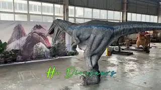 Realistic Raptor Dinosaur Costume in Action | Jurassic World Style Cosplay for Events & Parties
