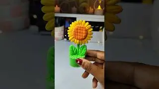 How to make sunflower very easily with clay🌻 #youtubeshorts #viralshorts #diy