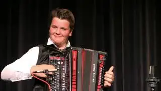 Swingende Harmonika 4 Facher Staatsmeister infolge Thomas Haider ( Komp: G&uuml;nter Amann)