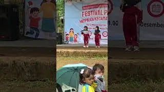 Nyanyi lagu kaulah ibu 