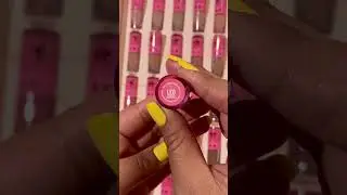 Swatches lipsticks Mini Nude Velour de Jeffree Star Cosmetics | Nuestro Secreto