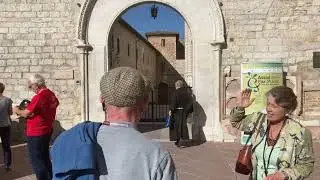 Tour With Me: Let's Take in Assisi's Basilica di San Francesco