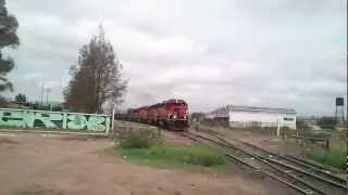 LFCD: SD40-2 7835, 7896, 7165, U23B 3961.-youtube