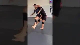 Chained sequence ⛓️ Arm-drag to back-sweep 🧹🦶🏼