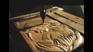 CNC de Sucatas Teste Final do desempenho em várias peças usinadas em mdf e madeira