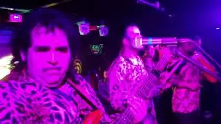 Tropical Panama En Houston 4-4